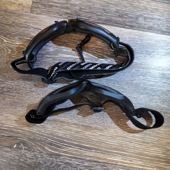 Men's Black Sport Swimming Goggles - 2 Pack Performance Set - Picture 3 of 4